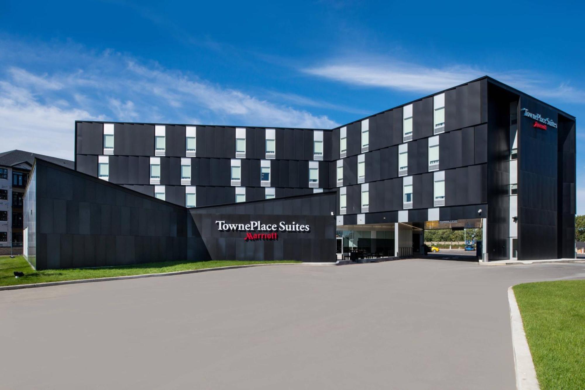 Towneplace Suites By Marriott Saskatoon Exterior photo